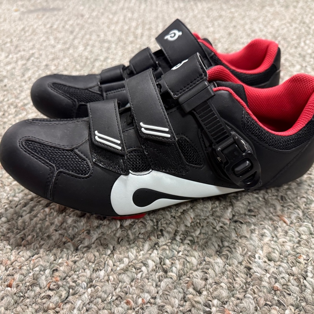 Black and Red Peloton Cycling Shoes